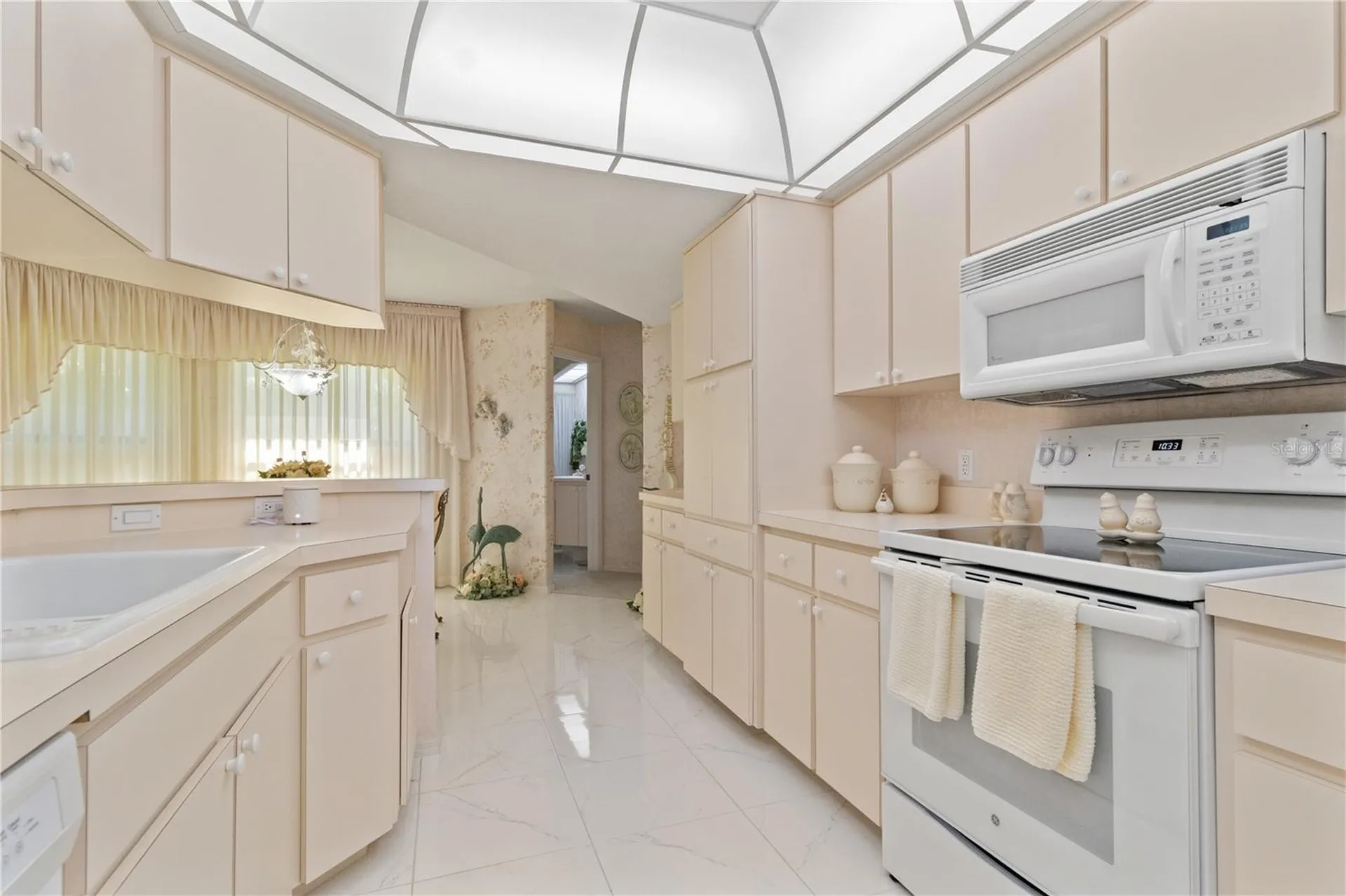 12001 Granada Place Weeki Wachee FL 34614