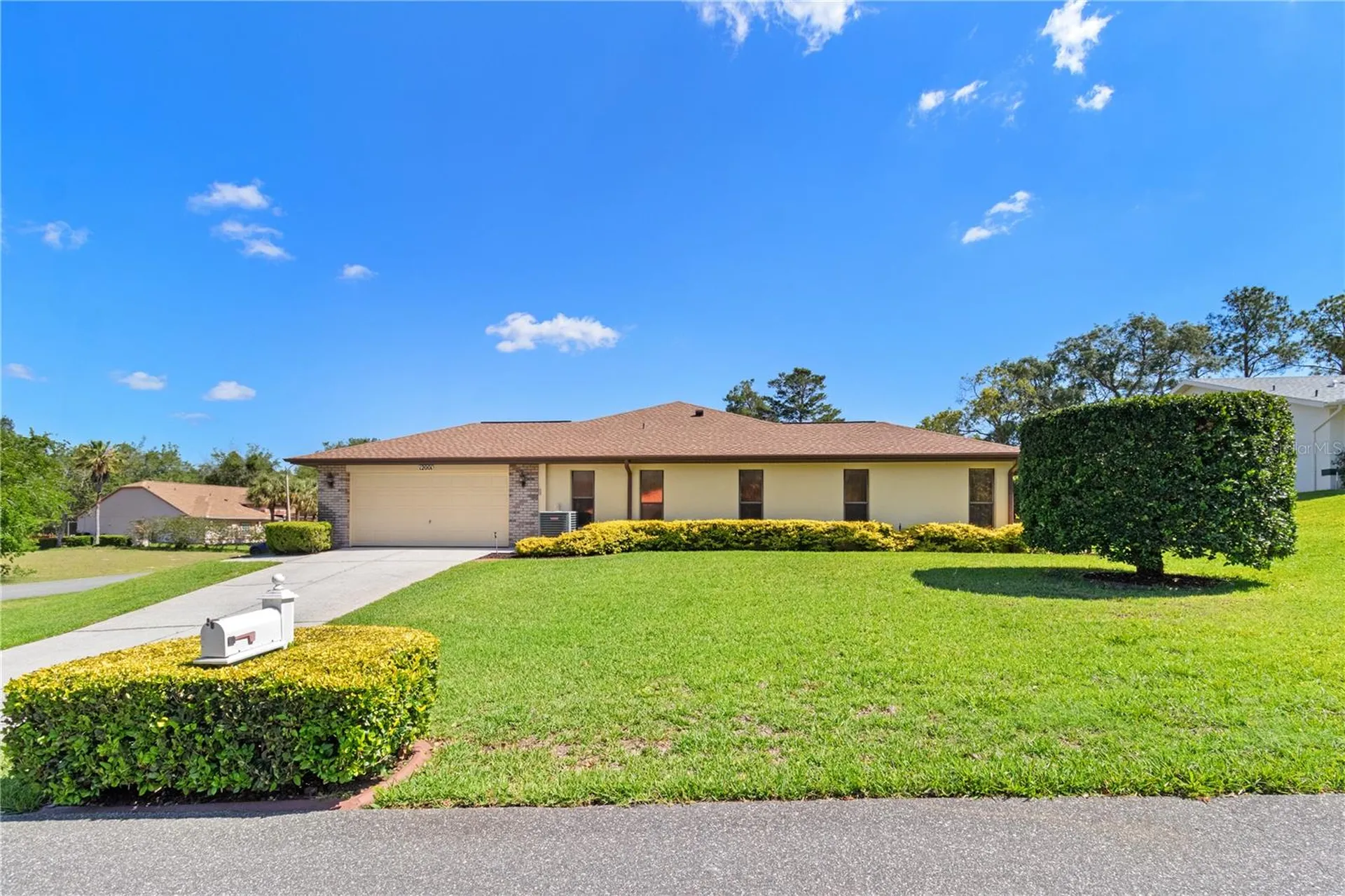 12001 Granada Place Weeki Wachee FL 34614