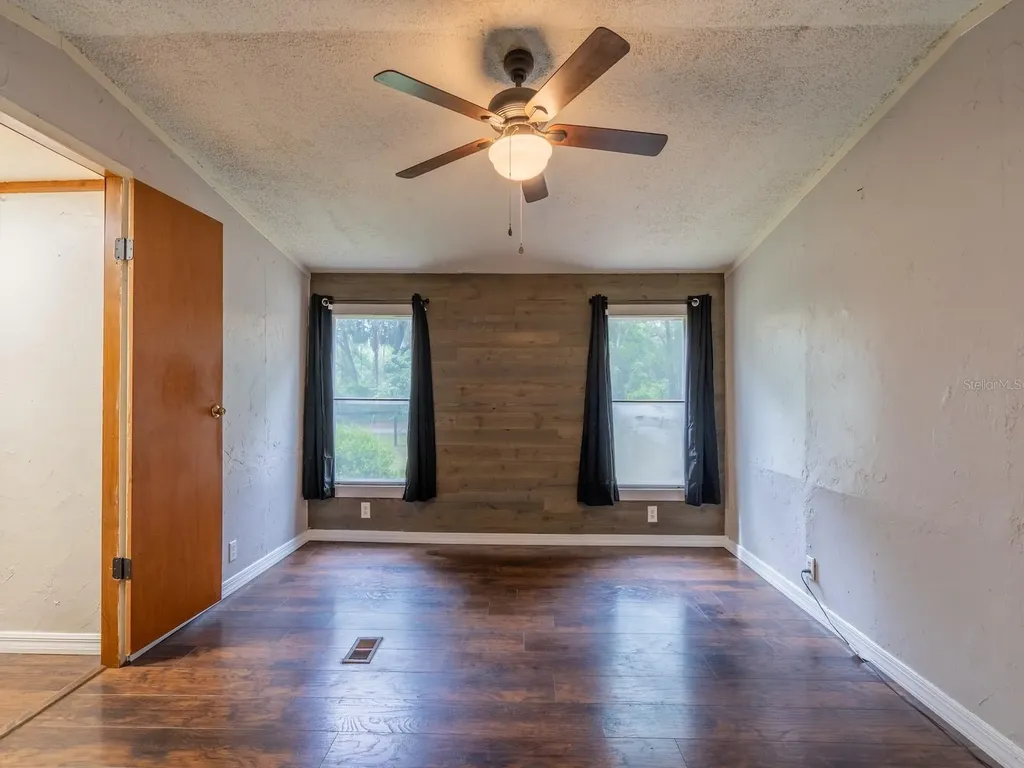 3055 NE 161st Street Citra FL 32113