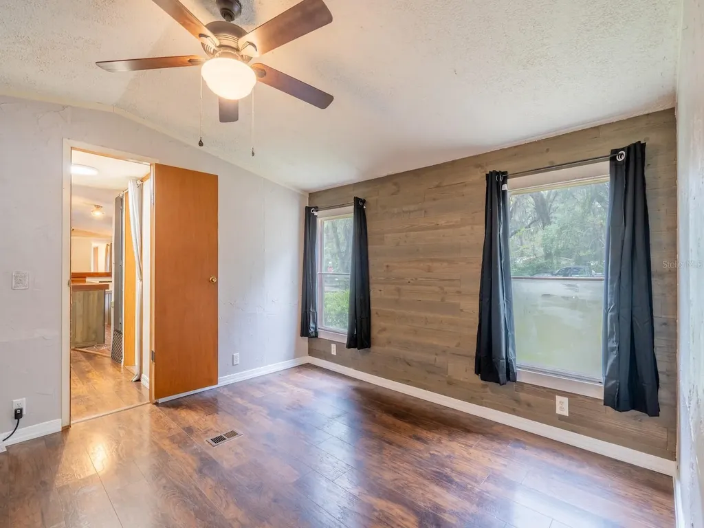 3055 NE 161st Street Citra FL 32113