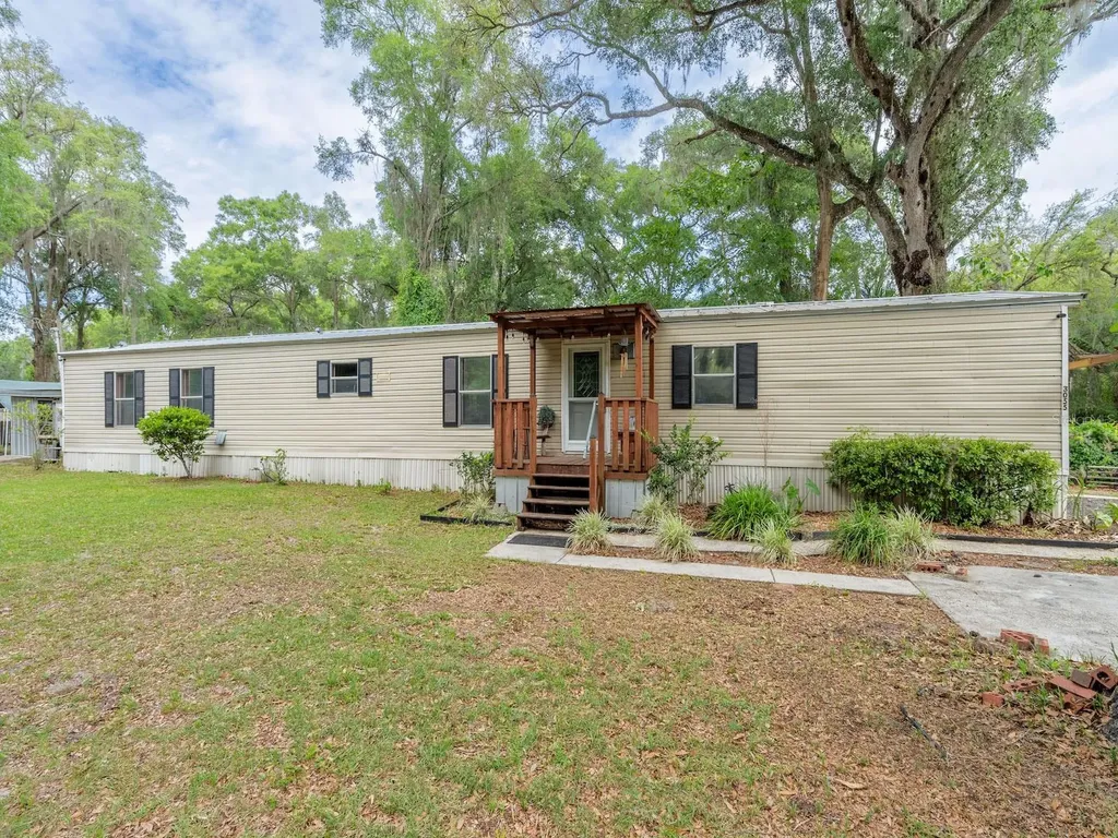 3055 NE 161st Street Citra FL 32113