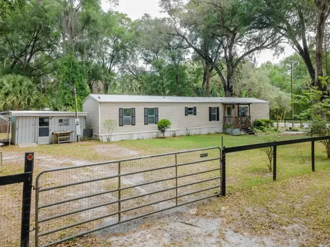 3055 NE 161st Street Citra FL 32113