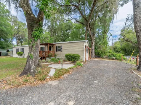 3055 NE 161st Street Citra FL 32113