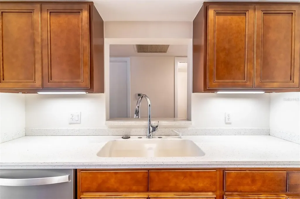 245 Quayside Circle Maitland FL 32751