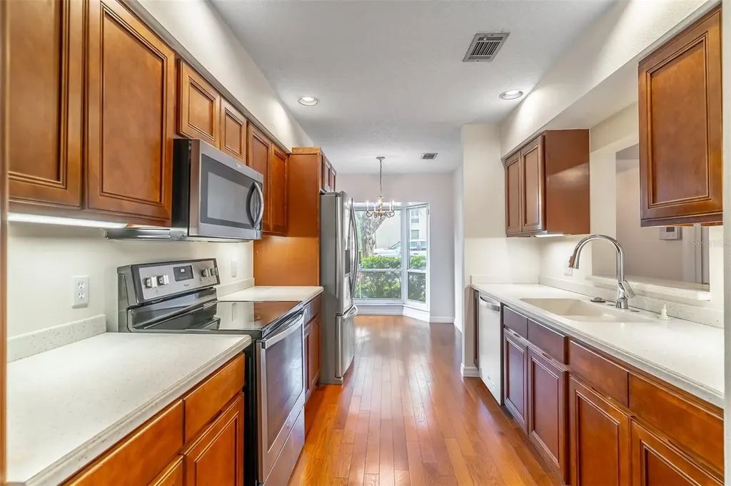 245 Quayside Circle Maitland FL 32751