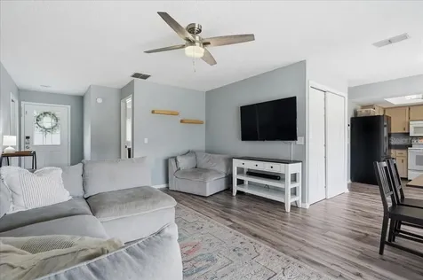 8913 Wood Lake Court New Port Richey FL 34653