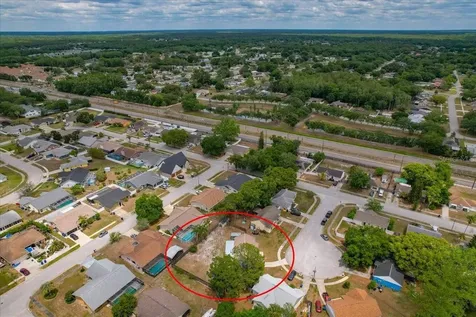 8913 Wood Lake Court New Port Richey FL 34653