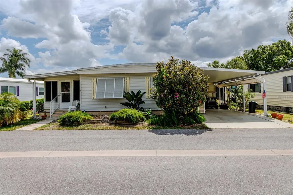 2100 Kings Highway Port Charlotte FL 33980