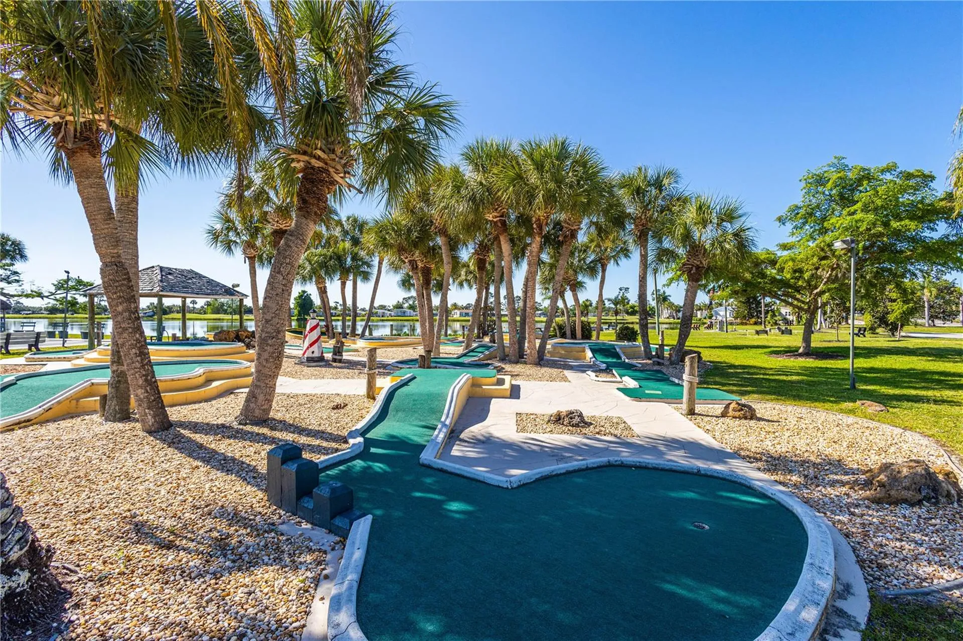2100 Kings Highway Port Charlotte FL 33980