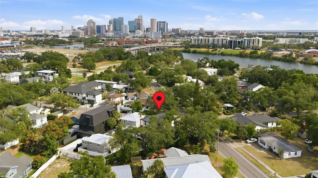 2301 N Ridgewood Avenue Tampa FL 33602