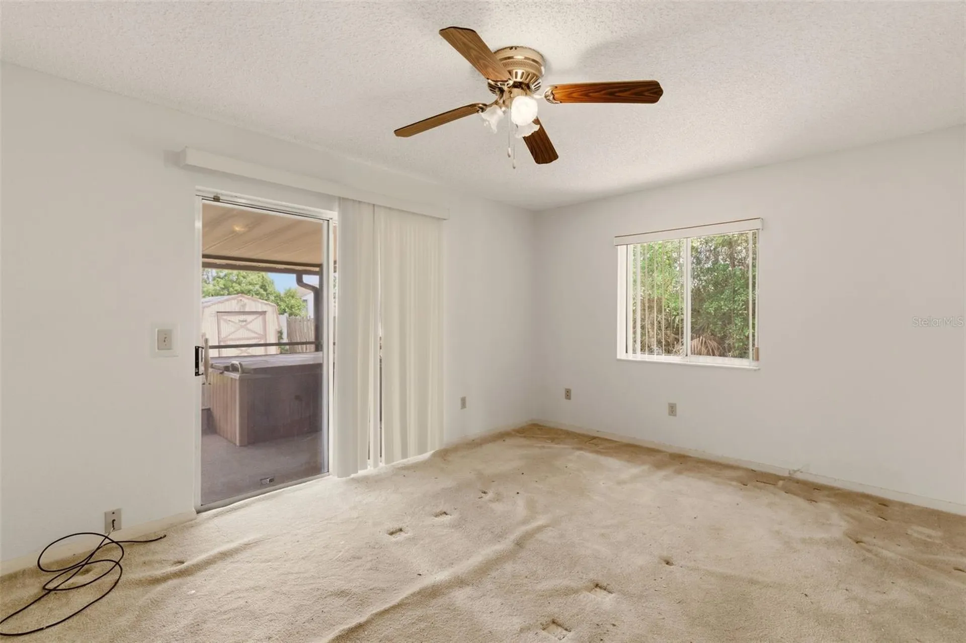 1952 Kirkwood Street Deltona FL 32738