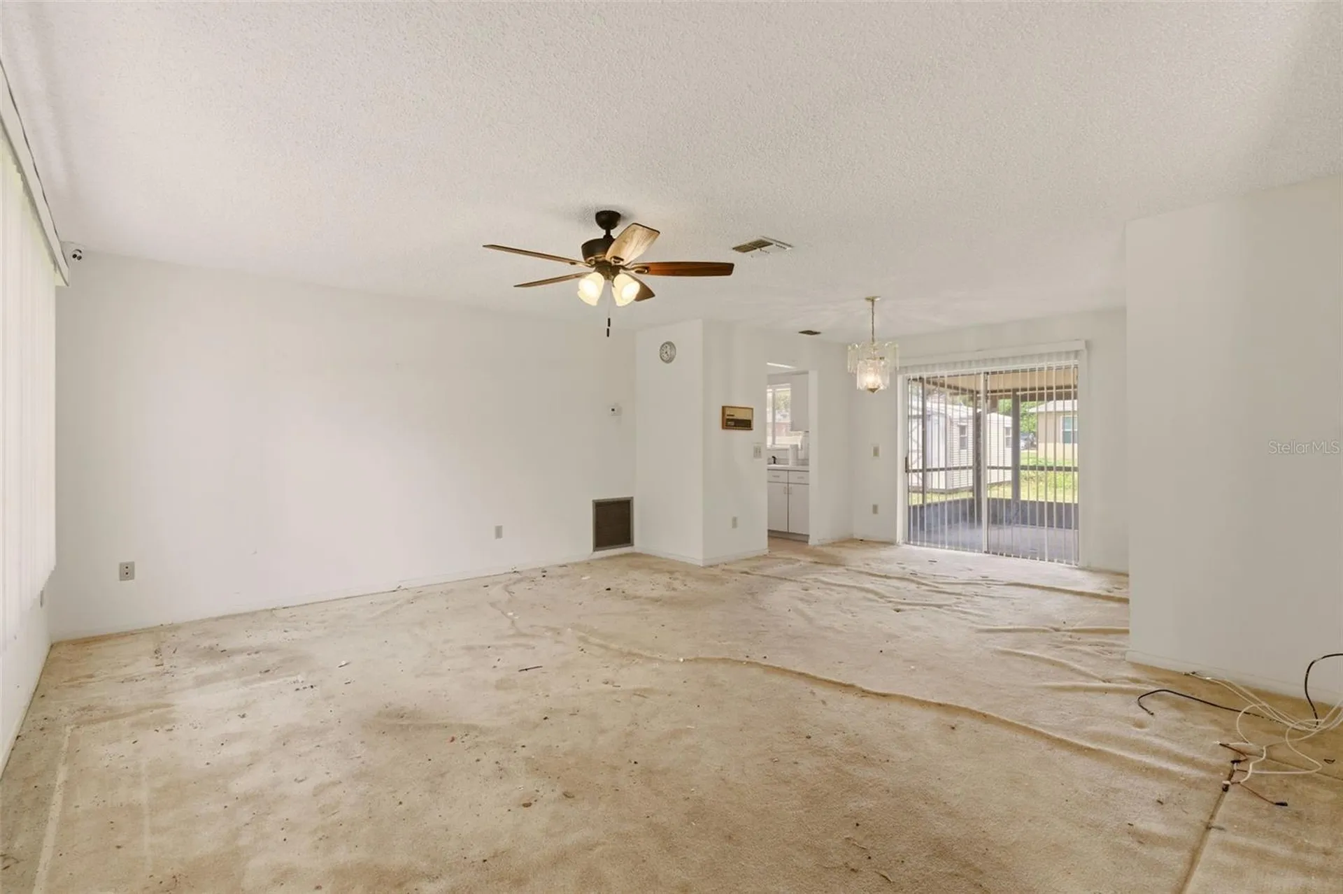 1952 Kirkwood Street Deltona FL 32738