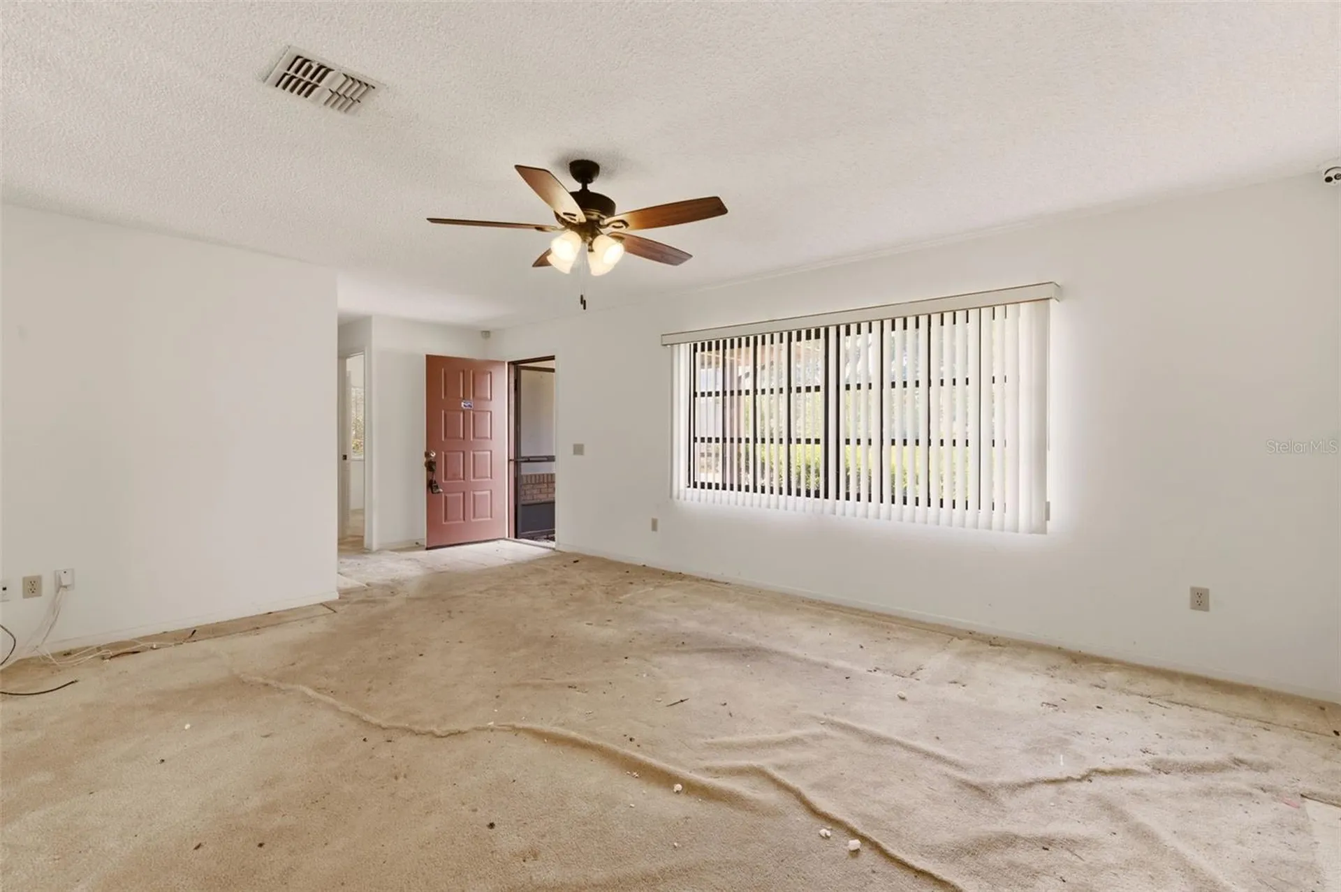 1952 Kirkwood Street Deltona FL 32738