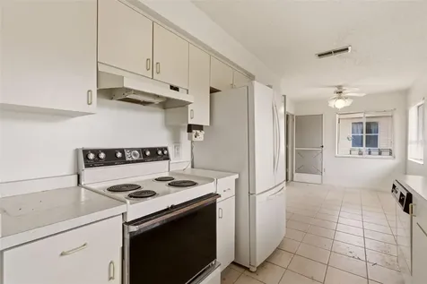1952 Kirkwood Street Deltona FL 32738