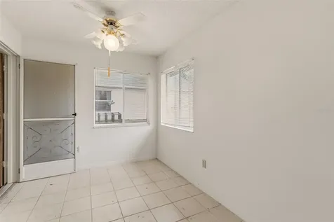 1952 Kirkwood Street Deltona FL 32738