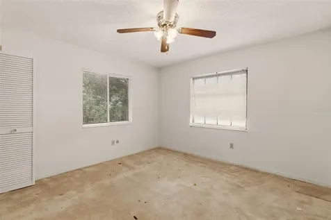 1952 Kirkwood Street Deltona FL 32738