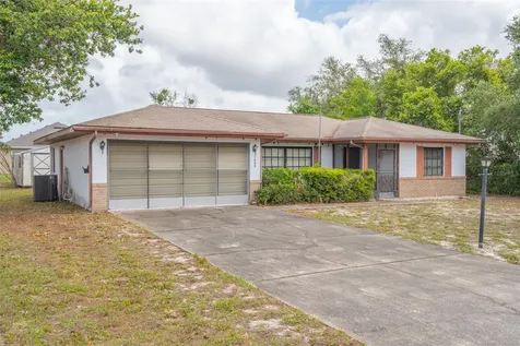 1952 Kirkwood Street Deltona FL 32738