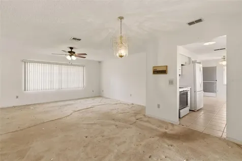 1952 Kirkwood Street Deltona FL 32738