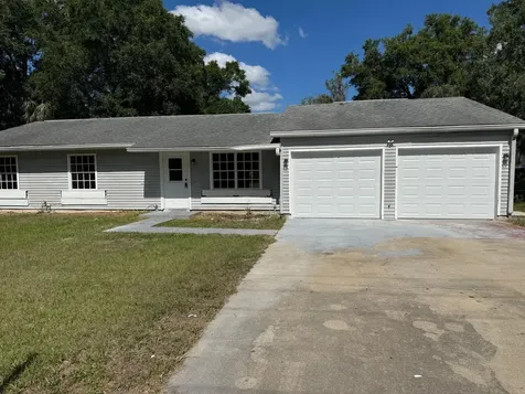 619 Silver Pass Ocala FL 34472