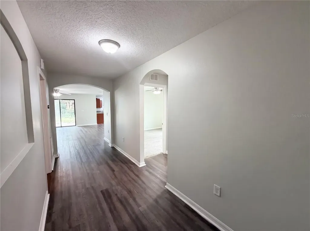 2440 Bracknell Forest Trail Tavares FL 32778