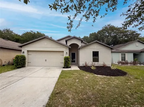 2440 Bracknell Forest Trail Tavares FL 32778