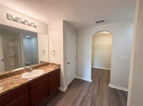 2440 Bracknell Forest Trail Tavares FL 32778