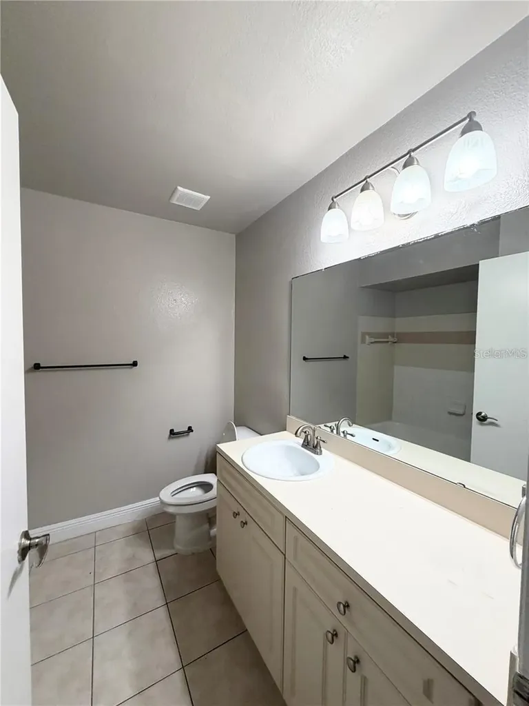 1908 Lake Atriums Circle Orlando FL 32839