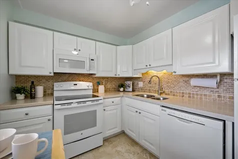 10280 Imperial Point Drive W Largo FL 33774