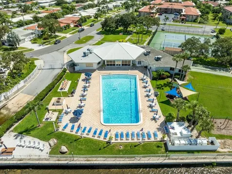 10280 Imperial Point Drive W Largo FL 33774