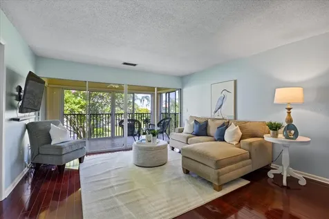 10280 Imperial Point Drive W Largo FL 33774
