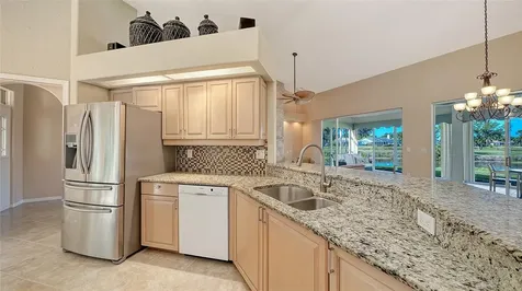 2869 Sandringham Place Sarasota FL 34235