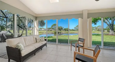2869 Sandringham Place Sarasota FL 34235