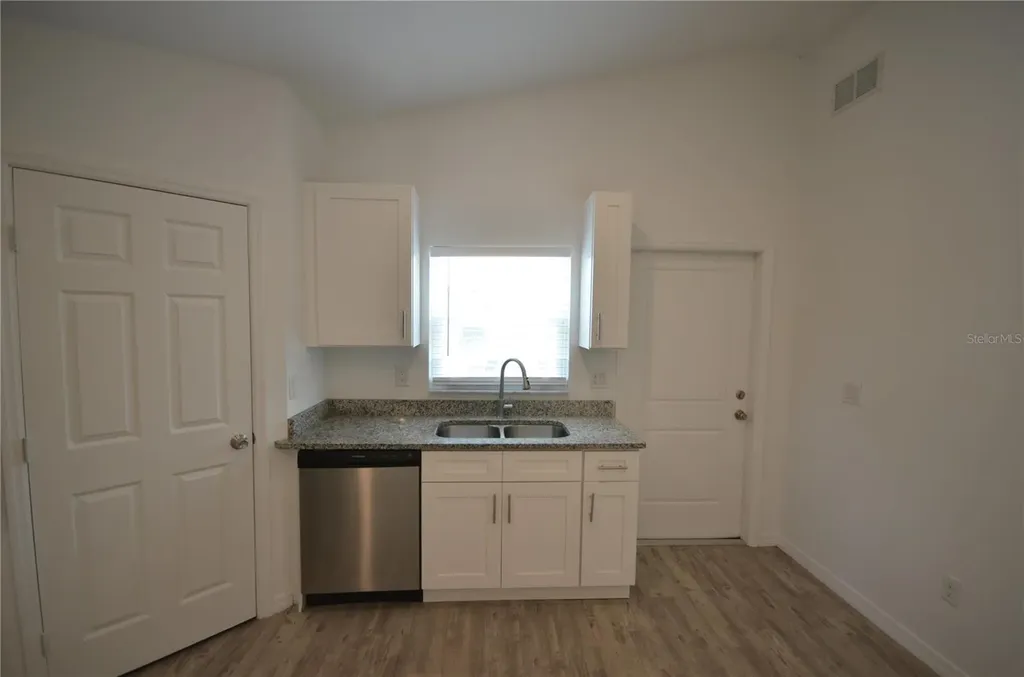 2225 Carver Avenue Fort Myers FL 33916