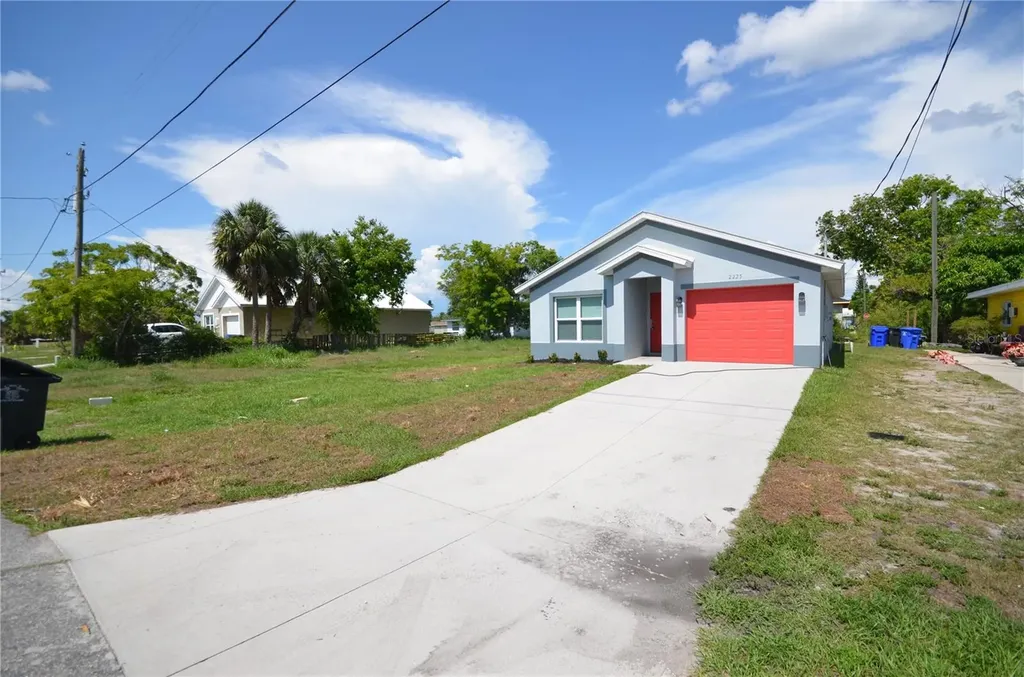 2225 Carver Avenue Fort Myers FL 33916