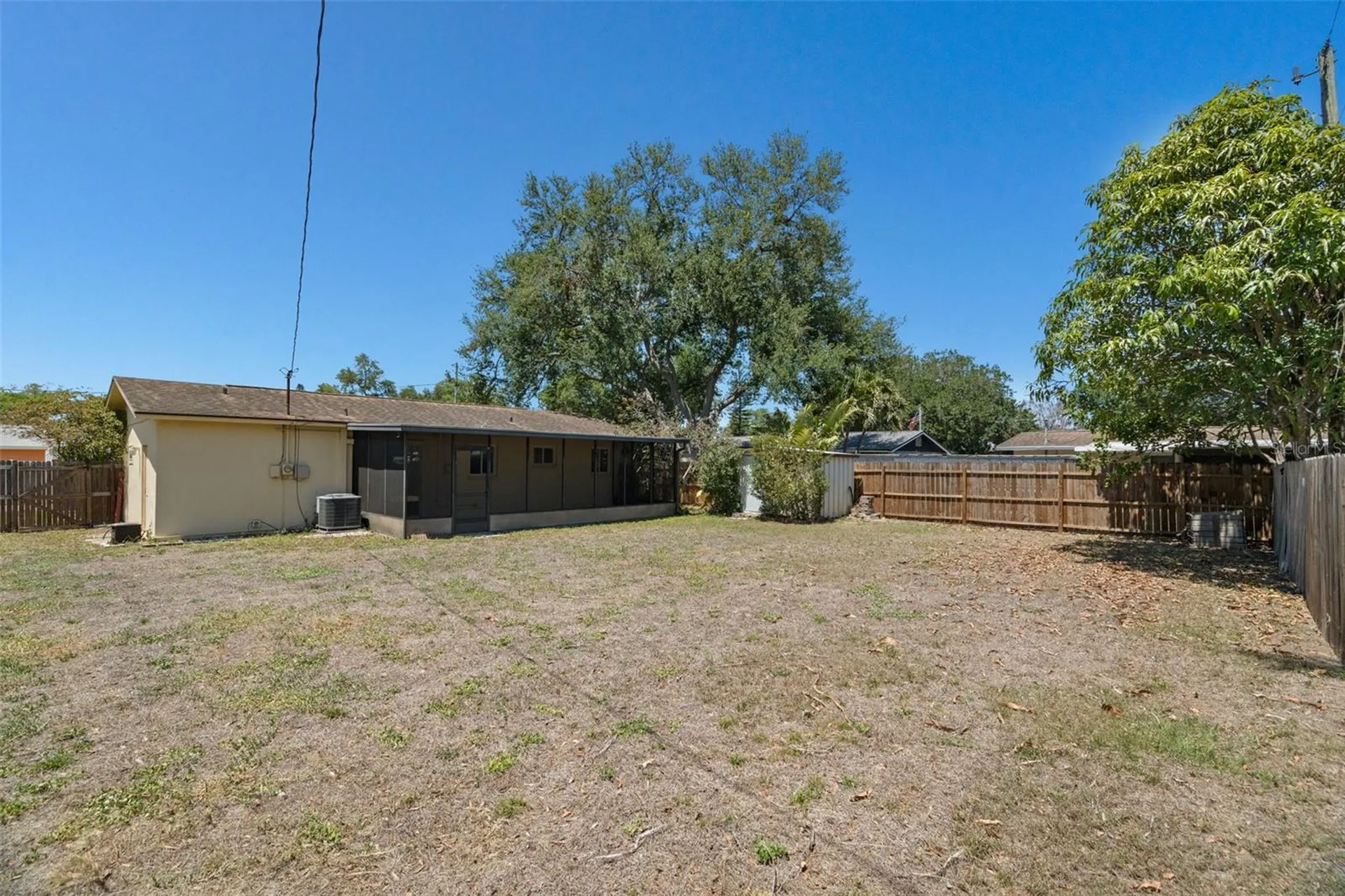 8173 55th Street N Pinellas Park FL 33781