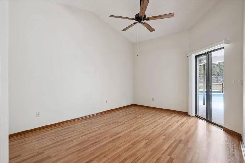 1073 Bent Way Court Apopka FL 32703