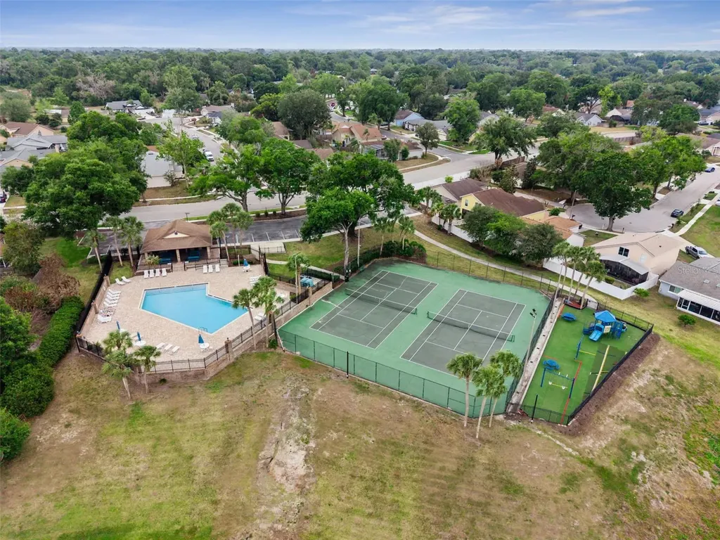 1073 Bent Way Court Apopka FL 32703