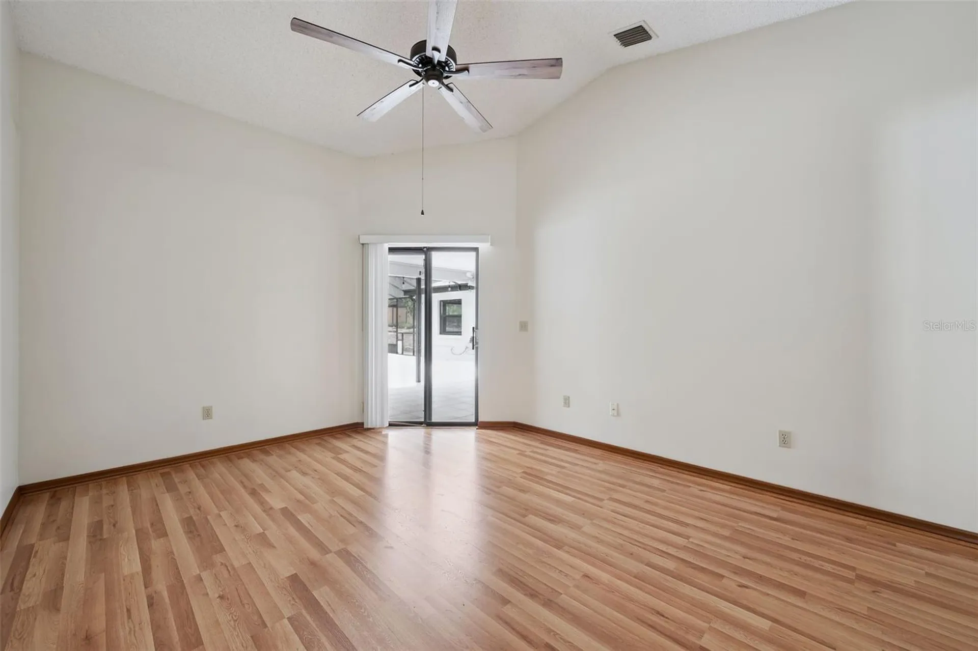1073 Bent Way Court Apopka FL 32703