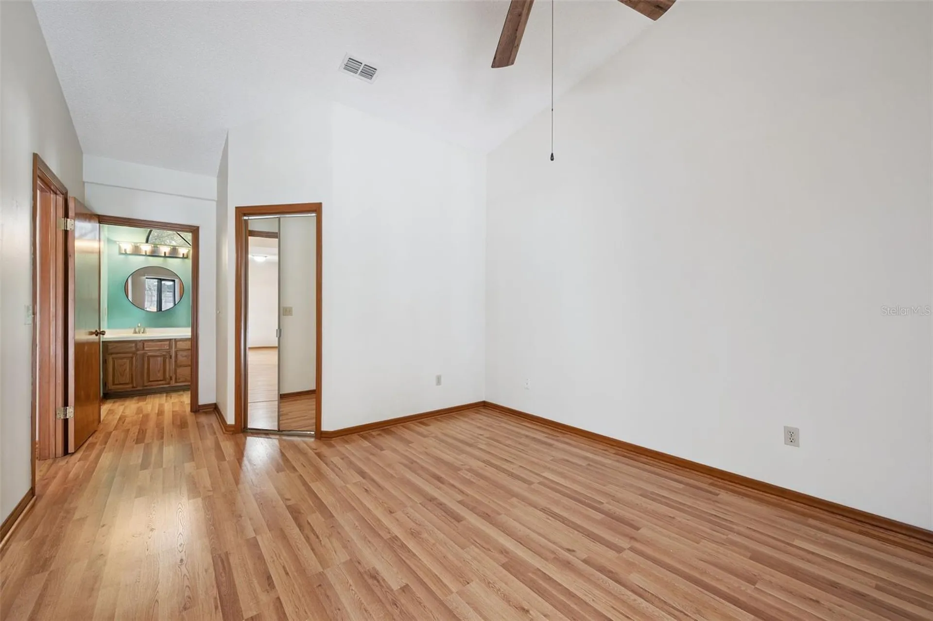 1073 Bent Way Court Apopka FL 32703