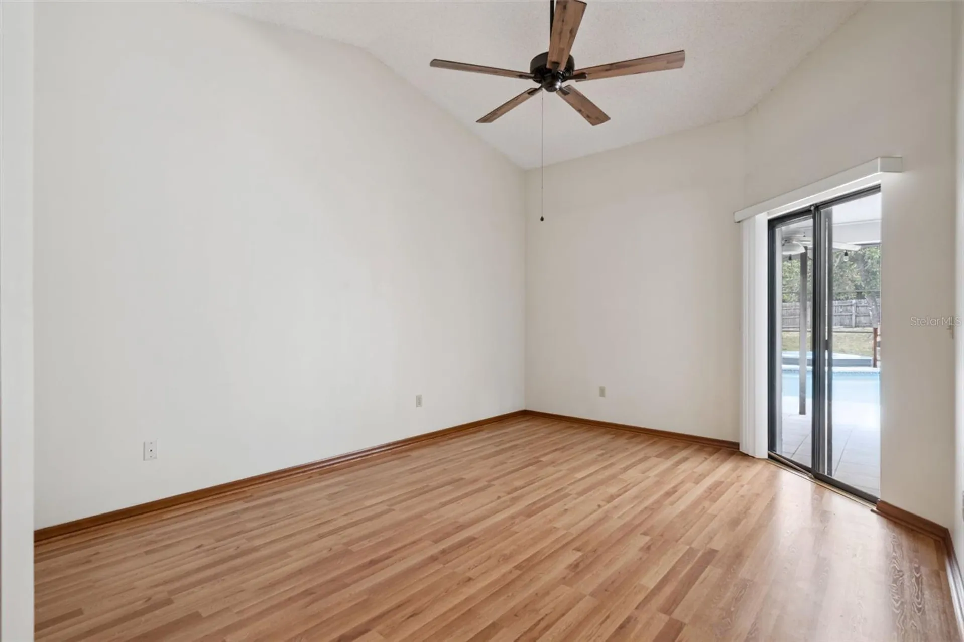 1073 Bent Way Court Apopka FL 32703