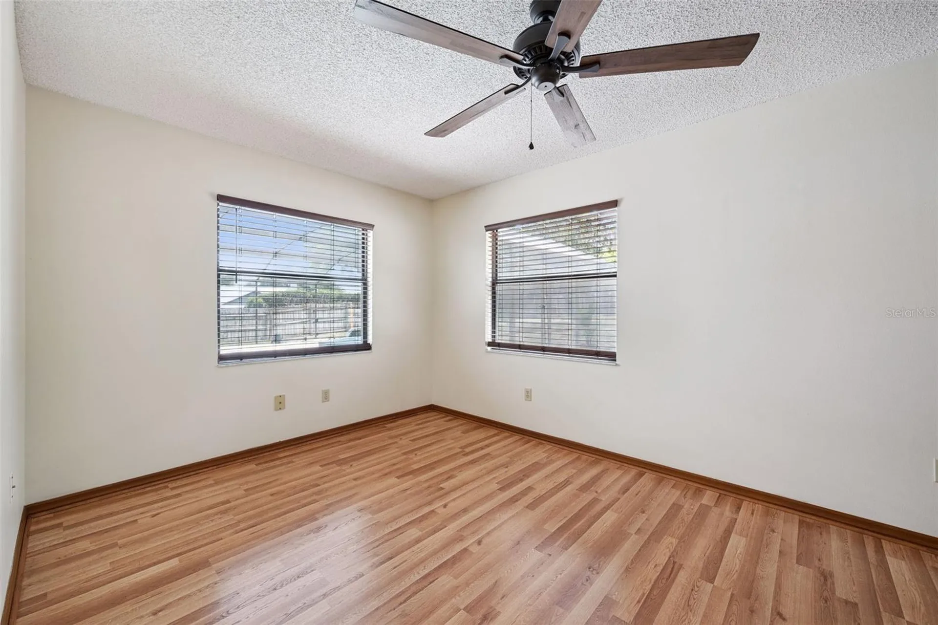 1073 Bent Way Court Apopka FL 32703