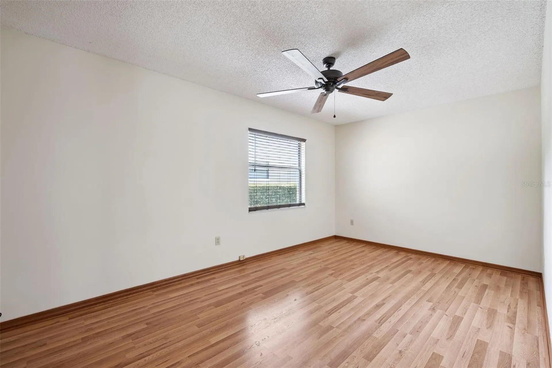 1073 Bent Way Court Apopka FL 32703