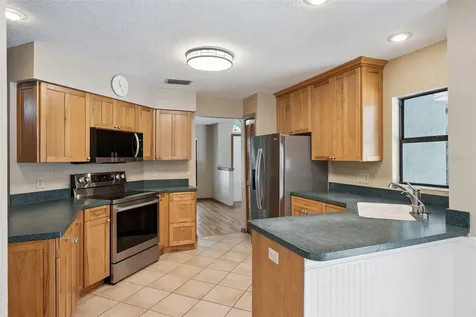 1073 Bent Way Court Apopka FL 32703