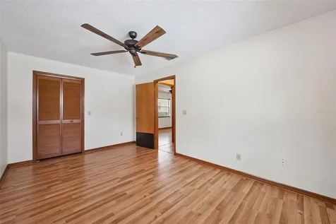 1073 Bent Way Court Apopka FL 32703