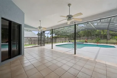 1073 Bent Way Court Apopka FL 32703
