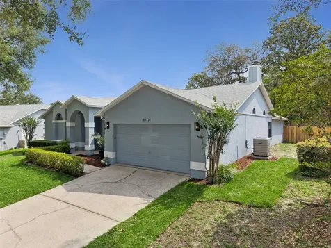 1073 Bent Way Court Apopka FL 32703