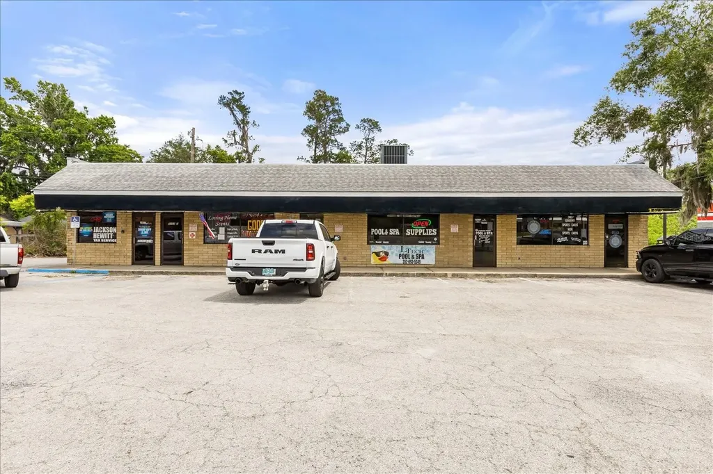 5053 SE Abshier Boulevard Boulevard Belleview FL 34420