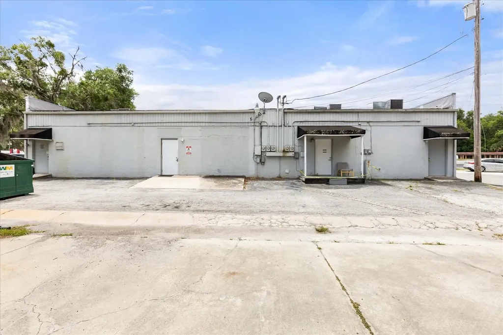 5053 SE Abshier Boulevard Boulevard Belleview FL 34420
