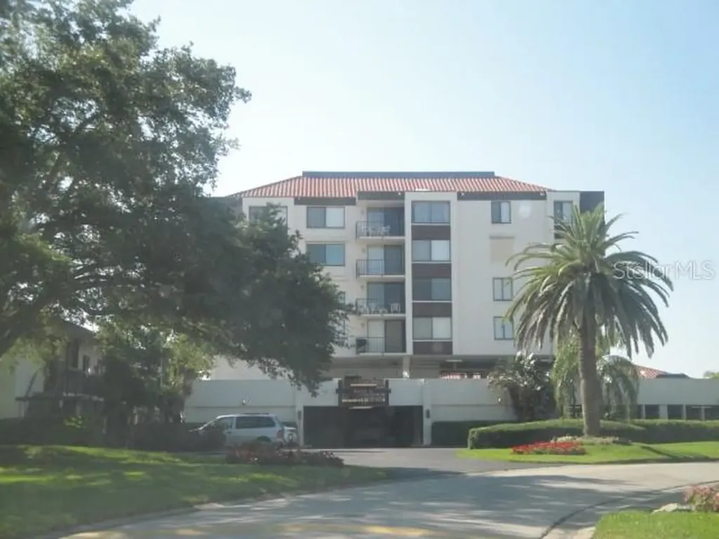 6218 Palma Del Mar Boulevard S St Petersburg FL 33715