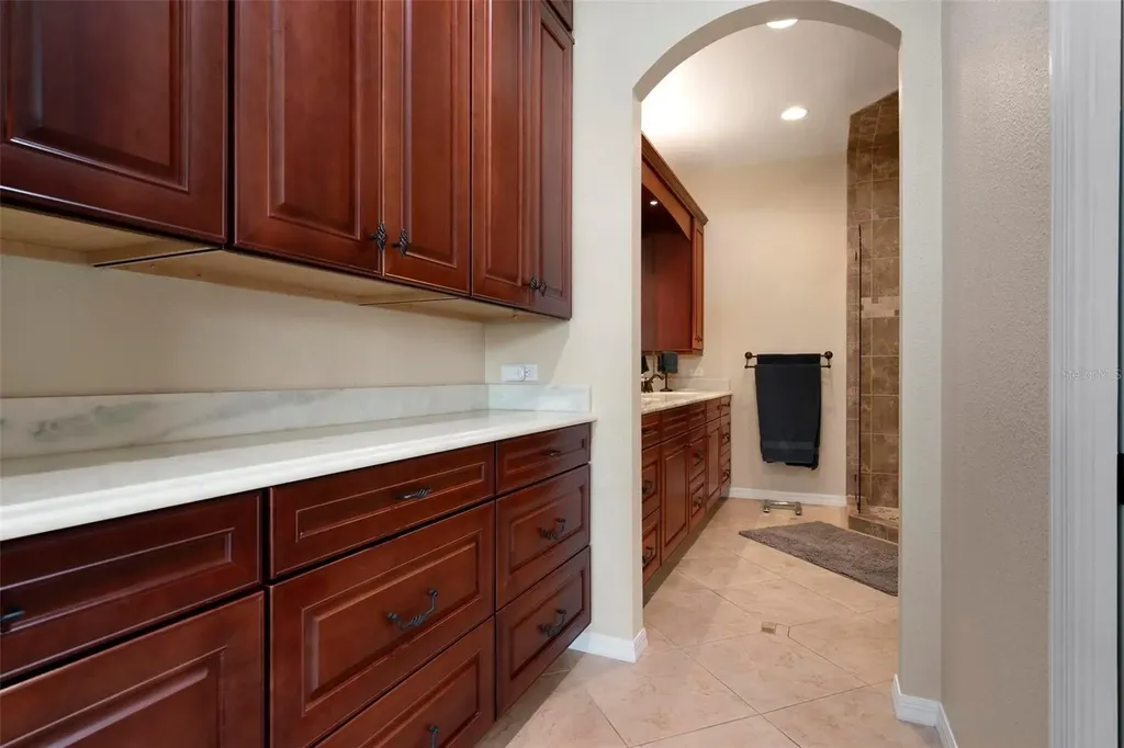 7765 Calle Facil Sarasota FL 34238